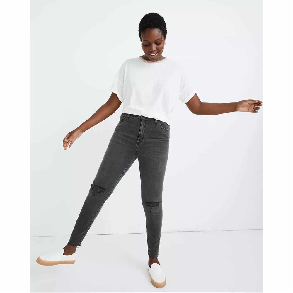 Madewell Curvy High Rise Jeans in Black Sea